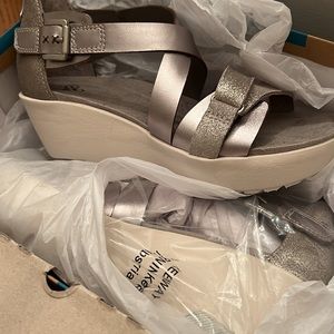 New Otbt silver sandals